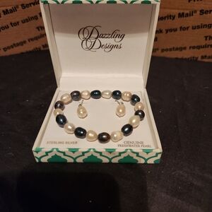 Freshwater Pearl Bracelet - Black and White